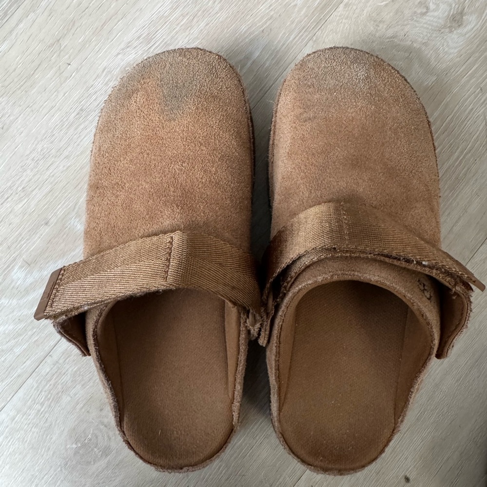 UGG Chestnut Suede Platform Slip-On Clogs